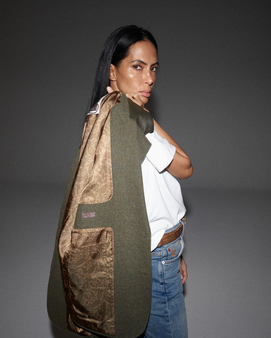 Modelshot / Military Olive / Detail